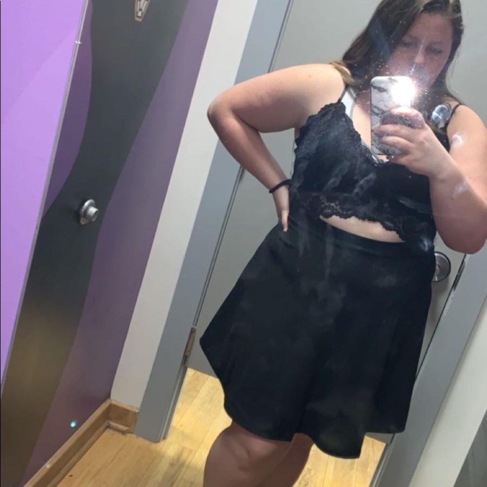 ISO this black dress from rue 21. Size XL